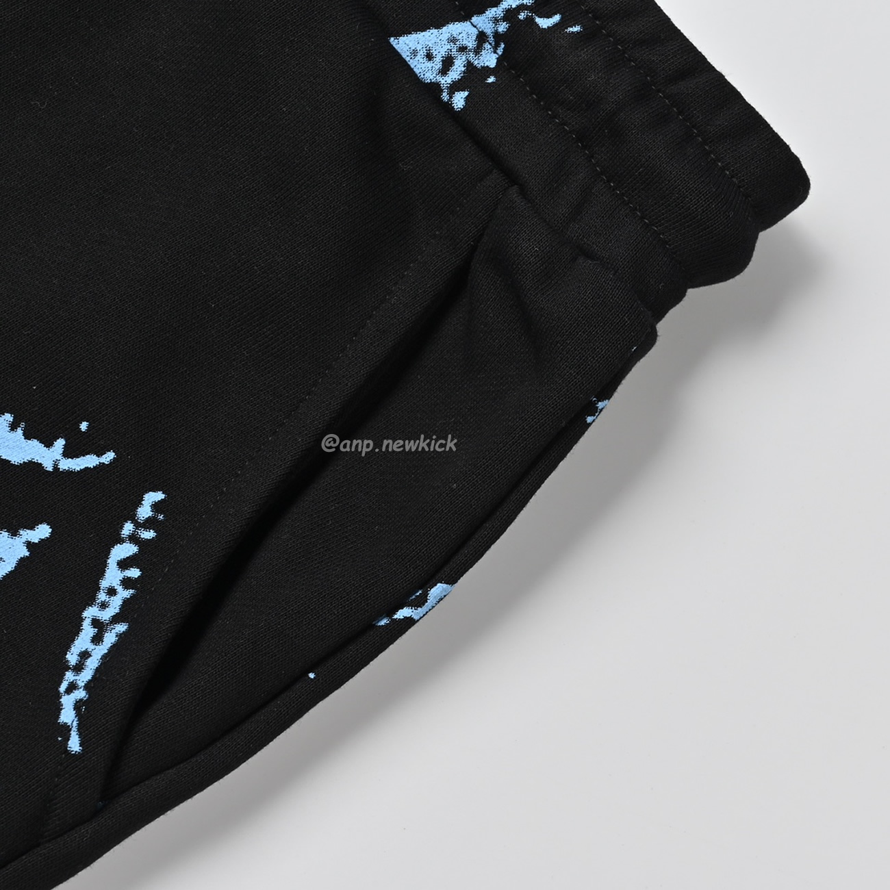 Louis Vuitton 24ss Presbyopia Logo Printed Shorts (7) - newkick.app